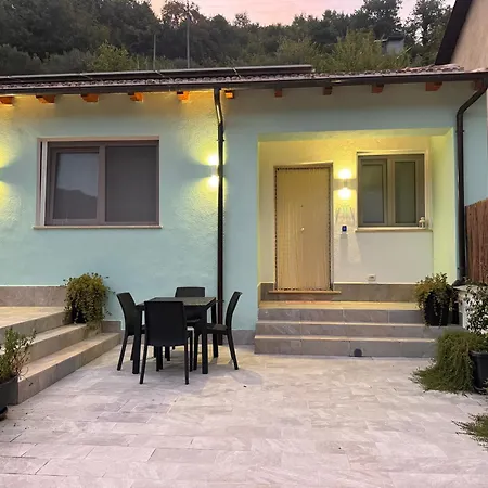 Bed & Breakfast Rg Maison - 35 4*