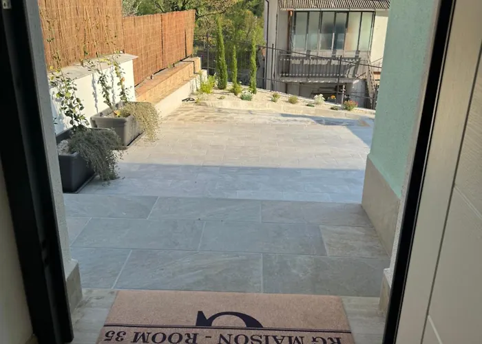 Bed & Breakfast Rg Maison - 35 4*